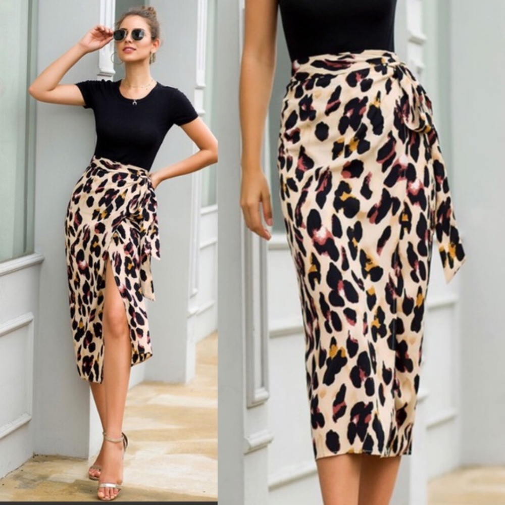 XENA leopard print midi skirt - Picture 1 of 3